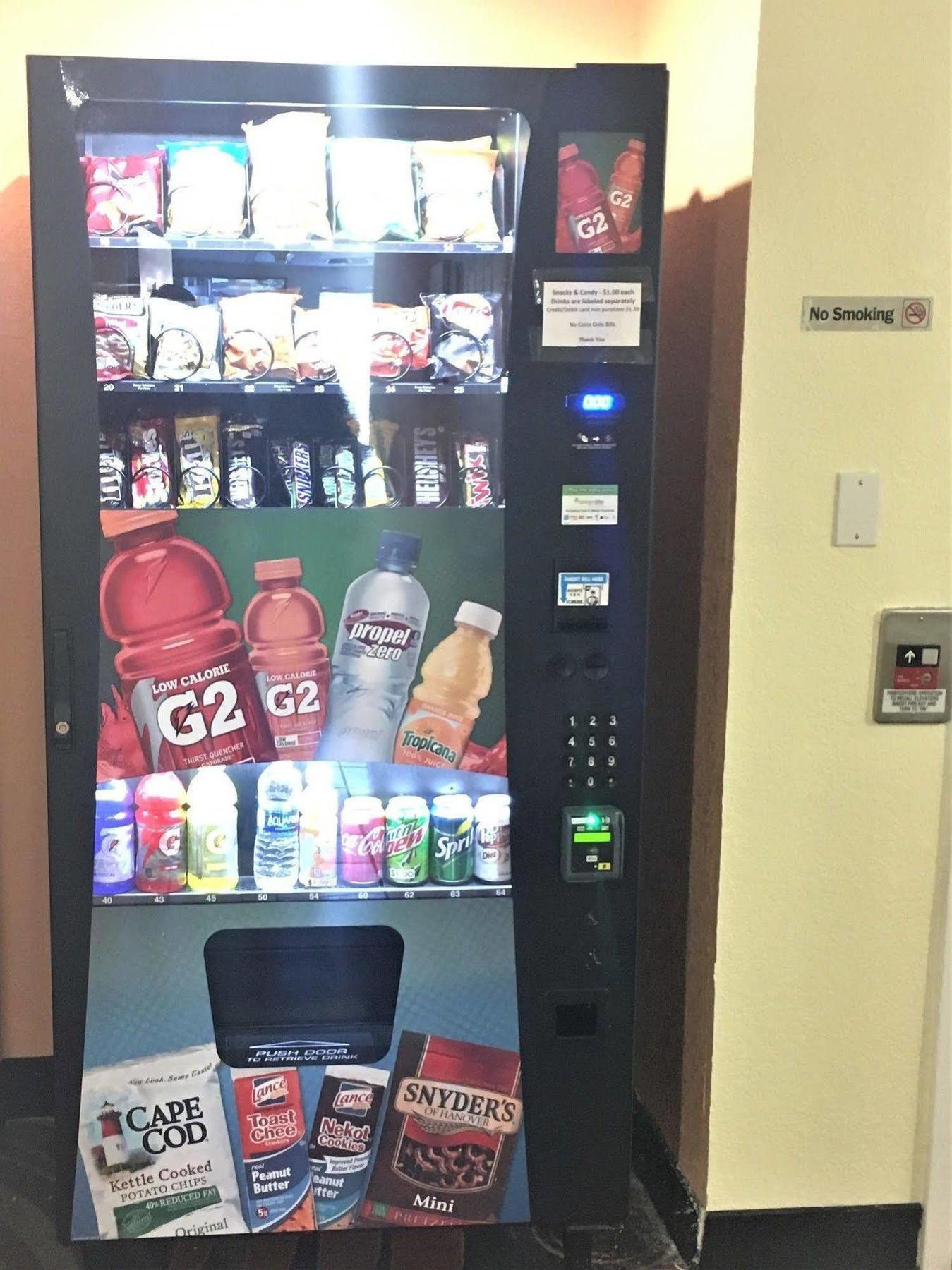 莱克兰贝蒙特套房酒店 外观 照片